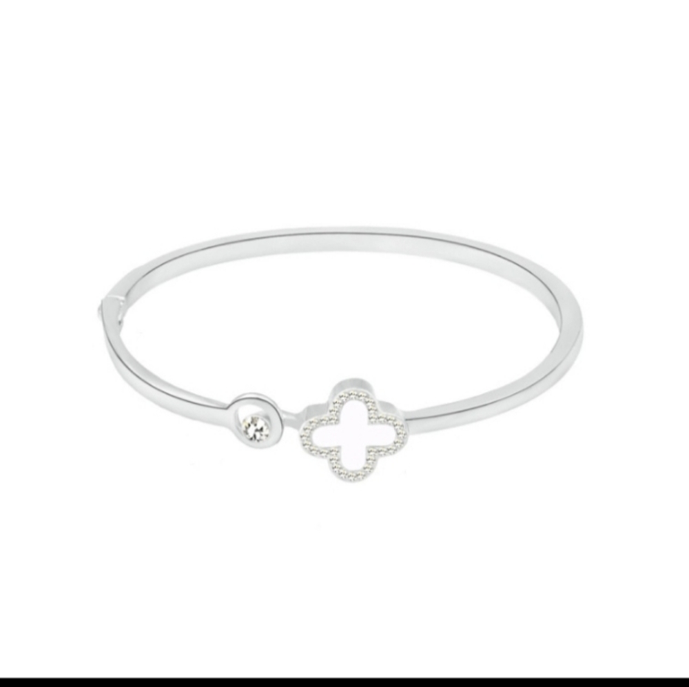 Sweet Silver Bangle Bracelet